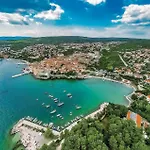 Lovely In Salatici شقة Salatić